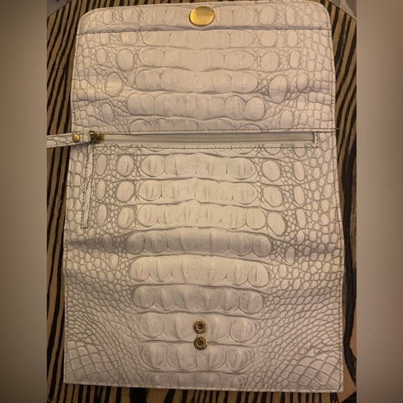 Brahmin Long Wallet - Picture 6 of 9